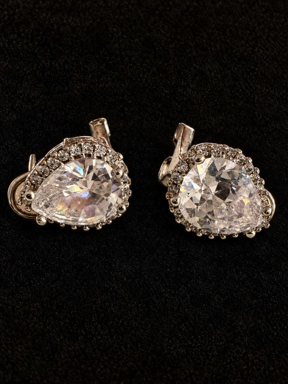 ⚜️ Silver-Tone crystal-look Halo Clip-On Earrings | Statement | Clear 💗